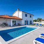Villa Klara